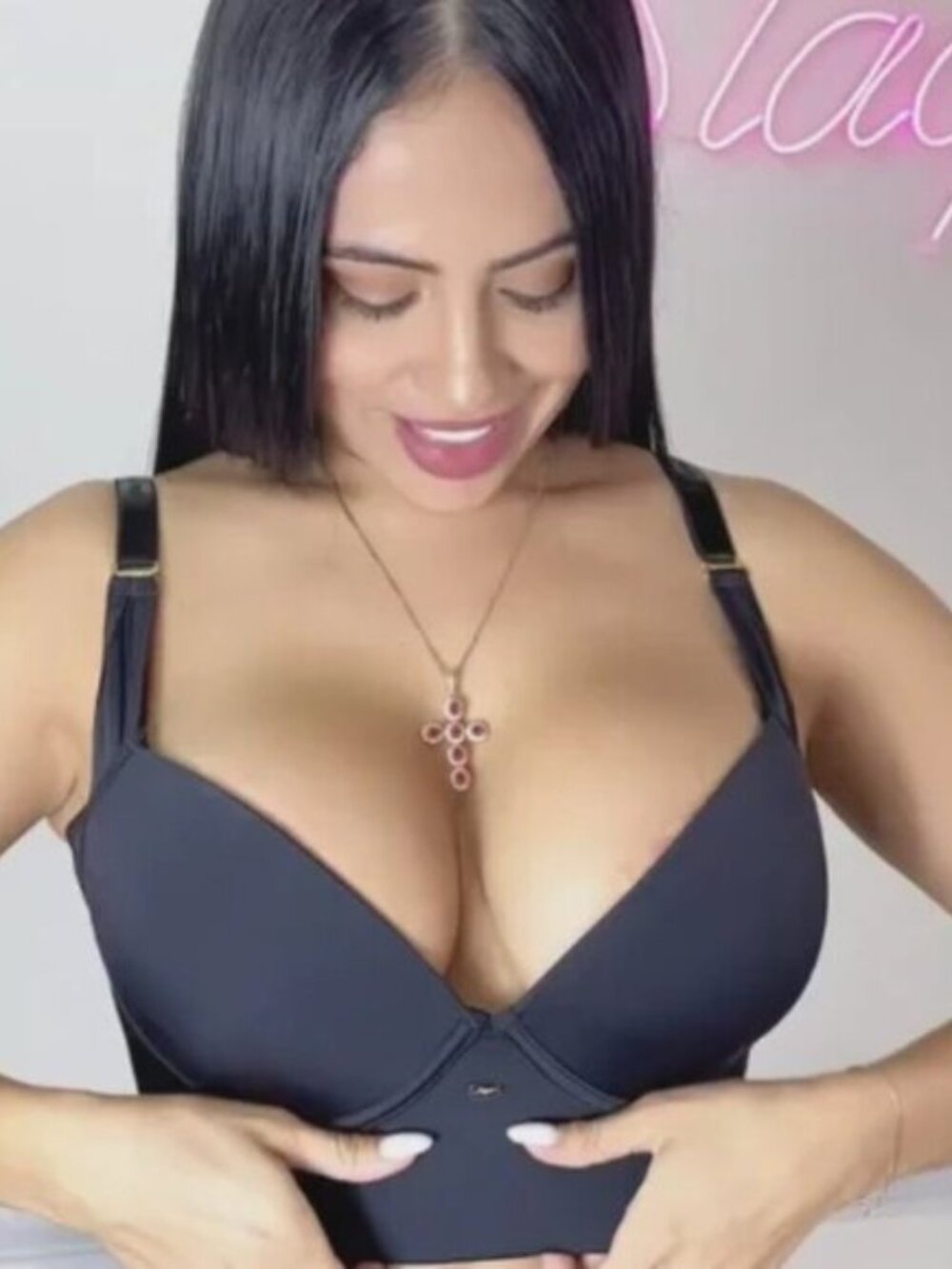 38DD Black Stagmi Colombian Faja Magic Bra Shaping Smooths Rolls & Lifts NEW!